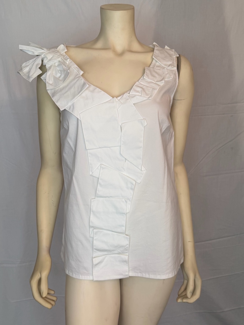RED Valentino White Sleeveless Top with Logo Tag